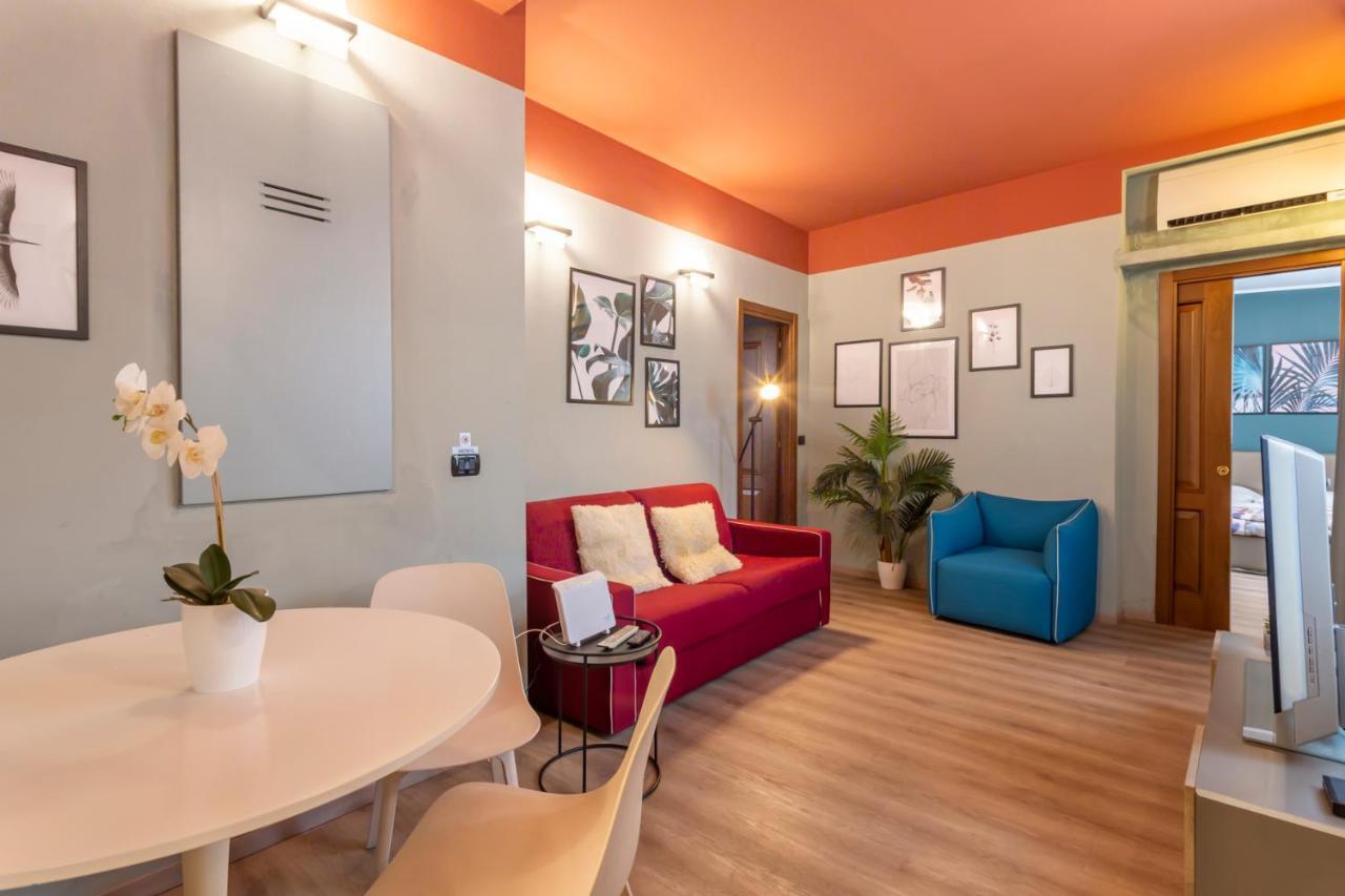 View Luxury Duomo Apartment *